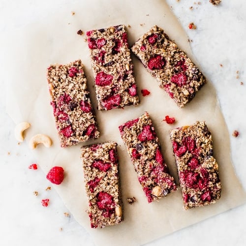 3-Healthy-Oatmeal-Raspberry-Bars-1