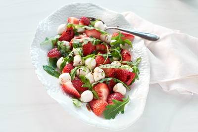 strawberry caprese salad with pesto