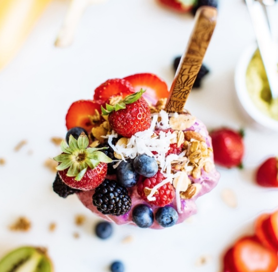 Matcha and Berry Smoothie Bowls