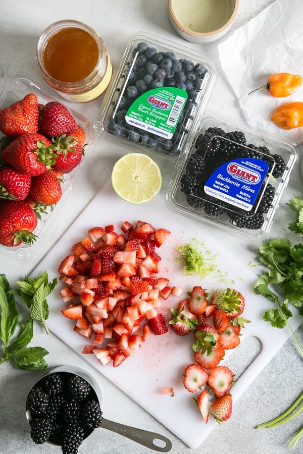 Paleo-Fish-Tacos-with-Berries-1