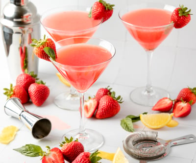 Strawberry Basil Limoncello Martini9