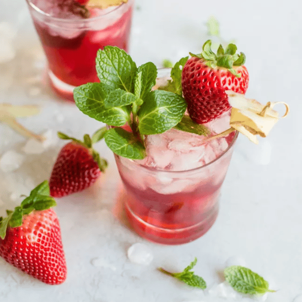 strawberry mocktail with ginger kombucha