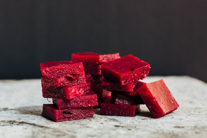 strawberry gummy bars