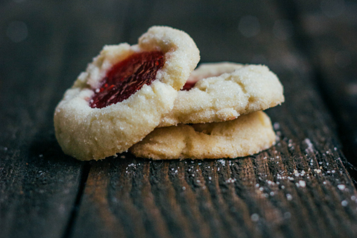 berry thumbprint cookie