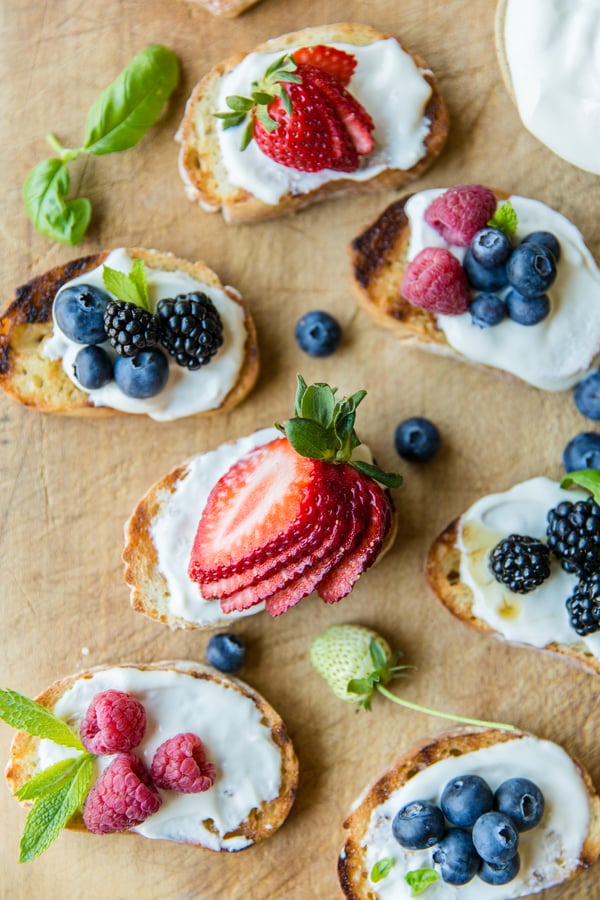 berry bruscheta-7