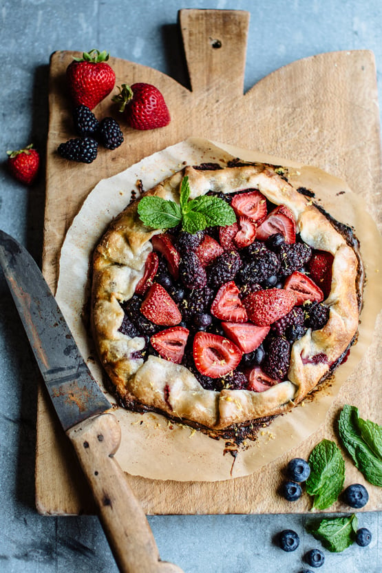 berry galette-1.jpg