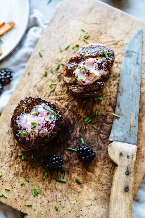 blackberry butter filet mignon-3.jpg