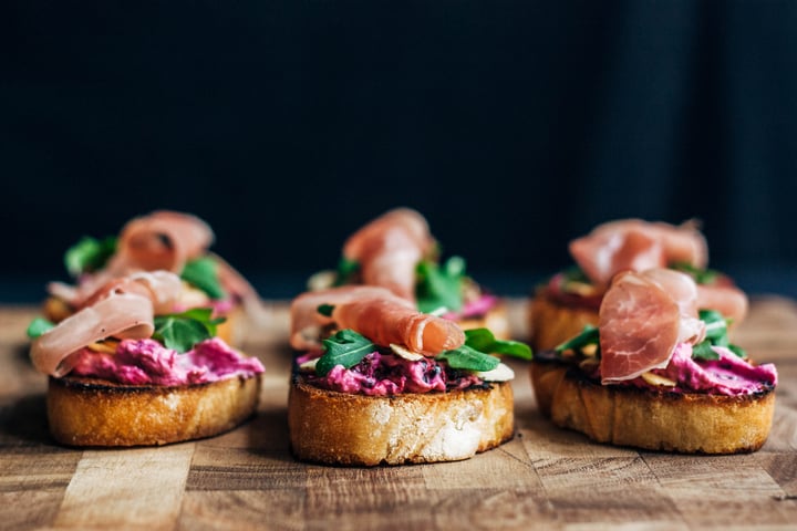 blackberry_crostini_edited-2.jpg