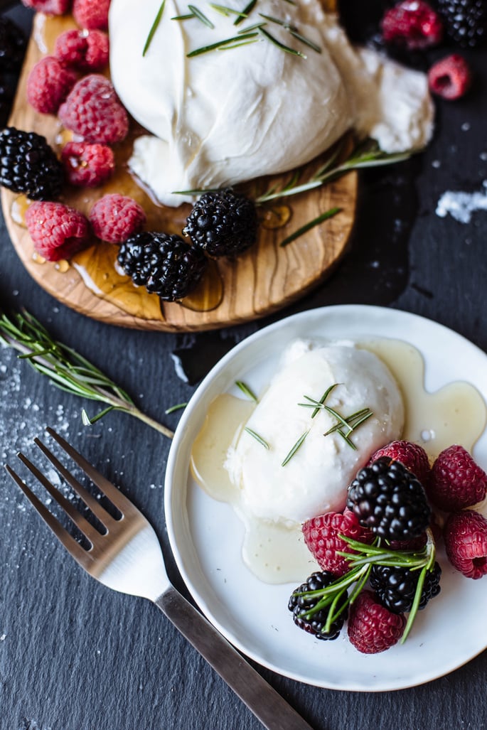 burrata with berries-6.jpg