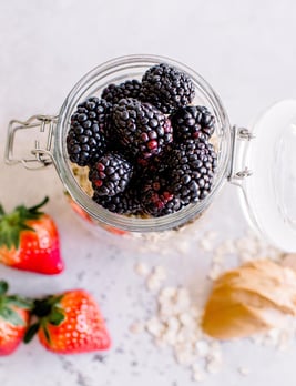 blackberries in a jar 