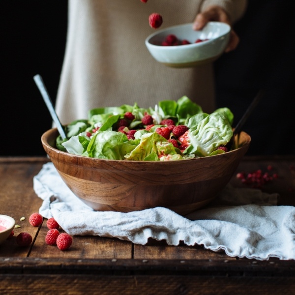 pomegranate & raspberry salad-12-216482-edited