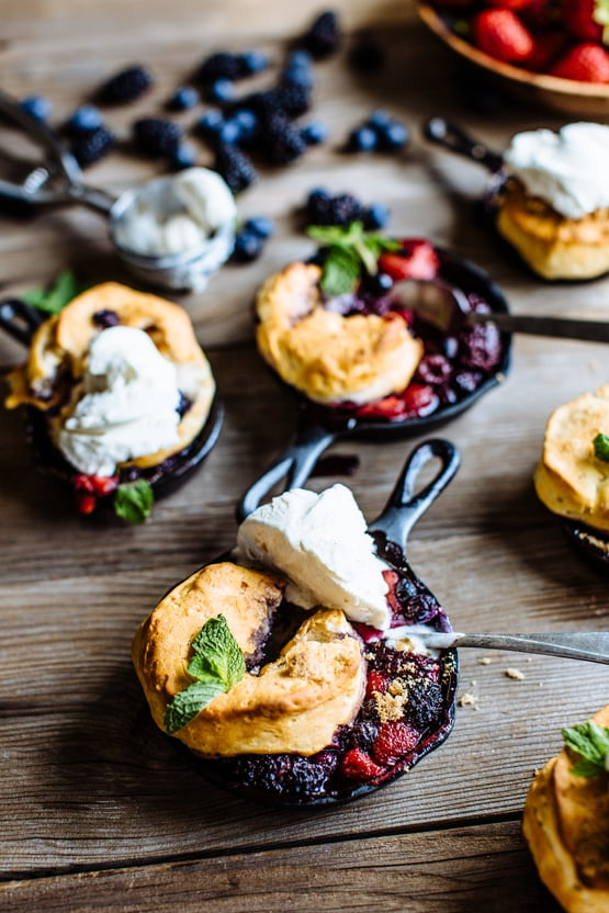 skillet berry cobbler-7.jpg