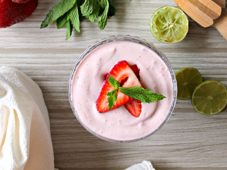 skinny strawberry mojito-921741-edited.jpg