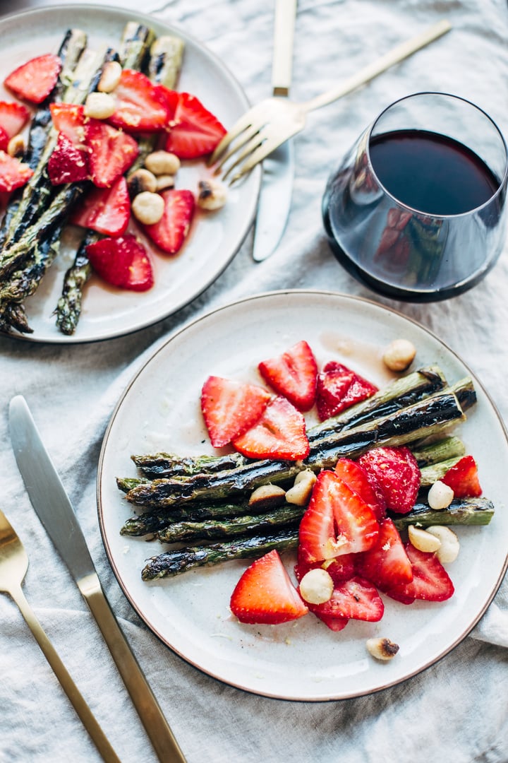 strawberry asparagus salad-3.jpg