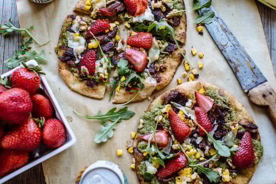 strawberry pizza-3.jpg