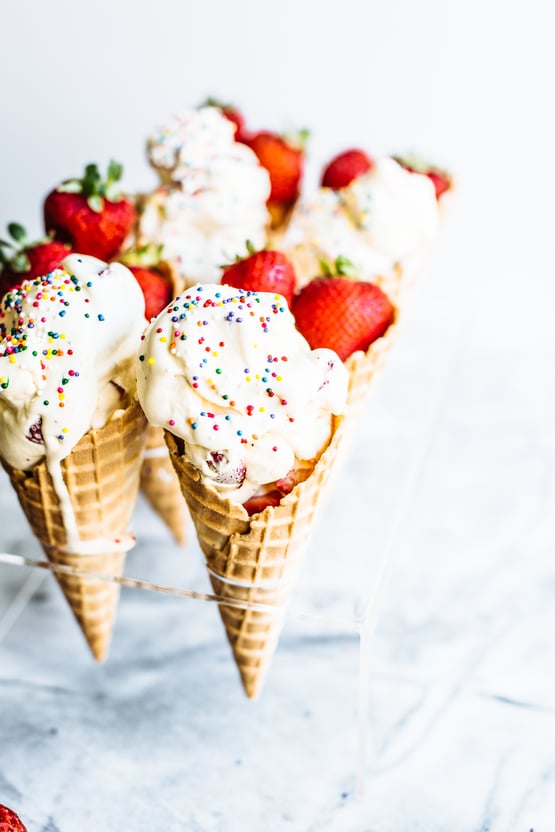 strawberry soft serve-1.jpg