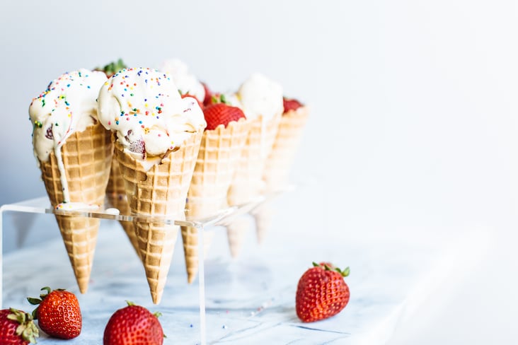 strawberry soft serve-7.jpg